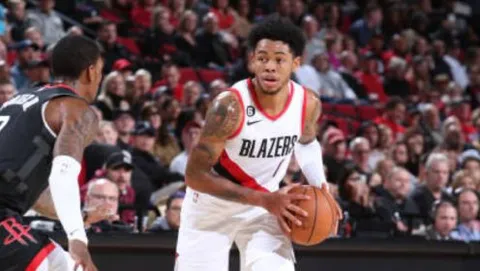 【球星】西蒙斯vs火箭集锦 30+5+7七记三分带队取胜